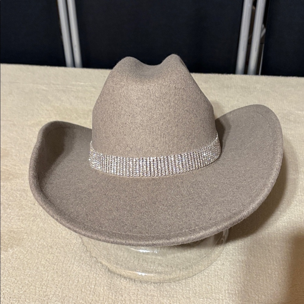 Rhinestone Women's Cowboy Hat - felt adjustable size - taupe - NEW with tags